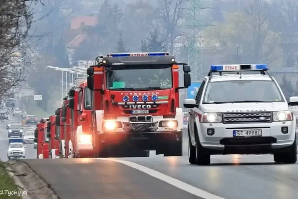 Interwencja strażaków w Bieruniu: mieszkanie otwarte przez lokatora