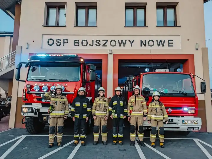 Strażackie syreny o 18:00 oddały hołd dwóm strażakom z Niska