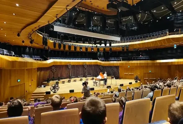 Klasa 1A ze Szkoły Podstawowej nr 2 w Lędzinach na wycieczce w Bielsku-Białej